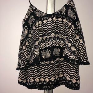 💥NWT 💥Two tier flowy tank.